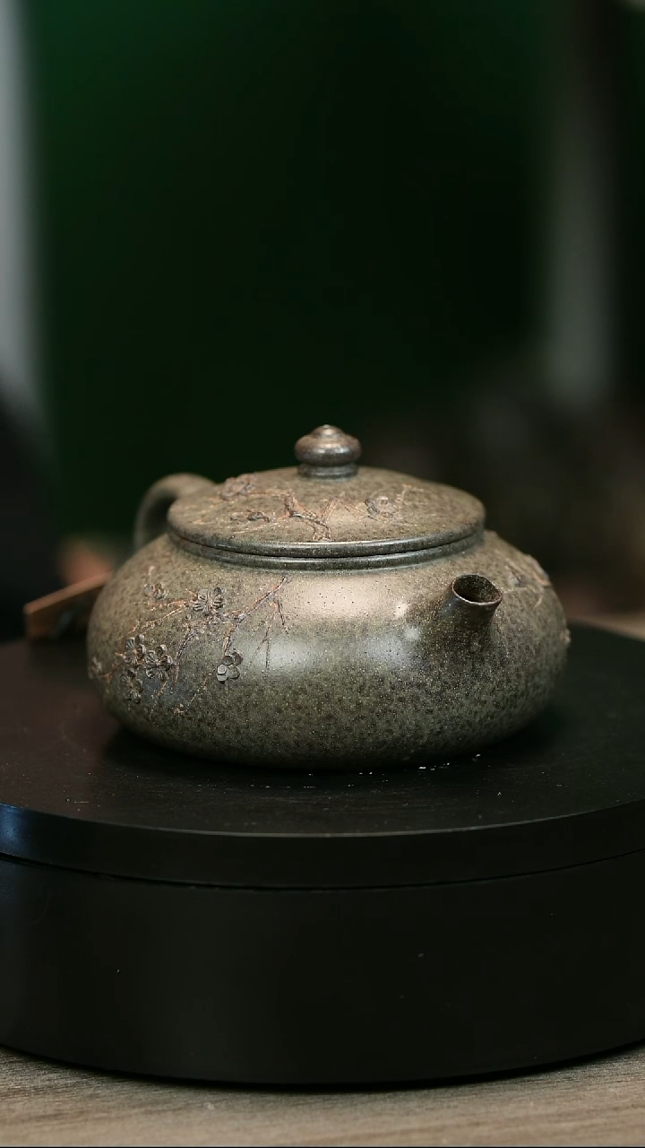 茶壶紫砂天**客H1860陈春芬段泥梅花寒江