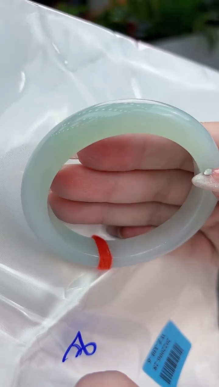 【闪购商品】翡翠手镯未镶嵌翡翠手镯