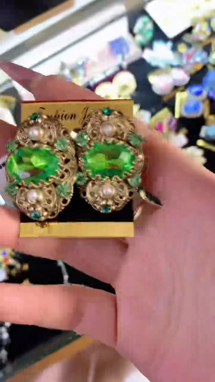 【闪购商品】瓷片楚楚中古珠宝甄选不退换