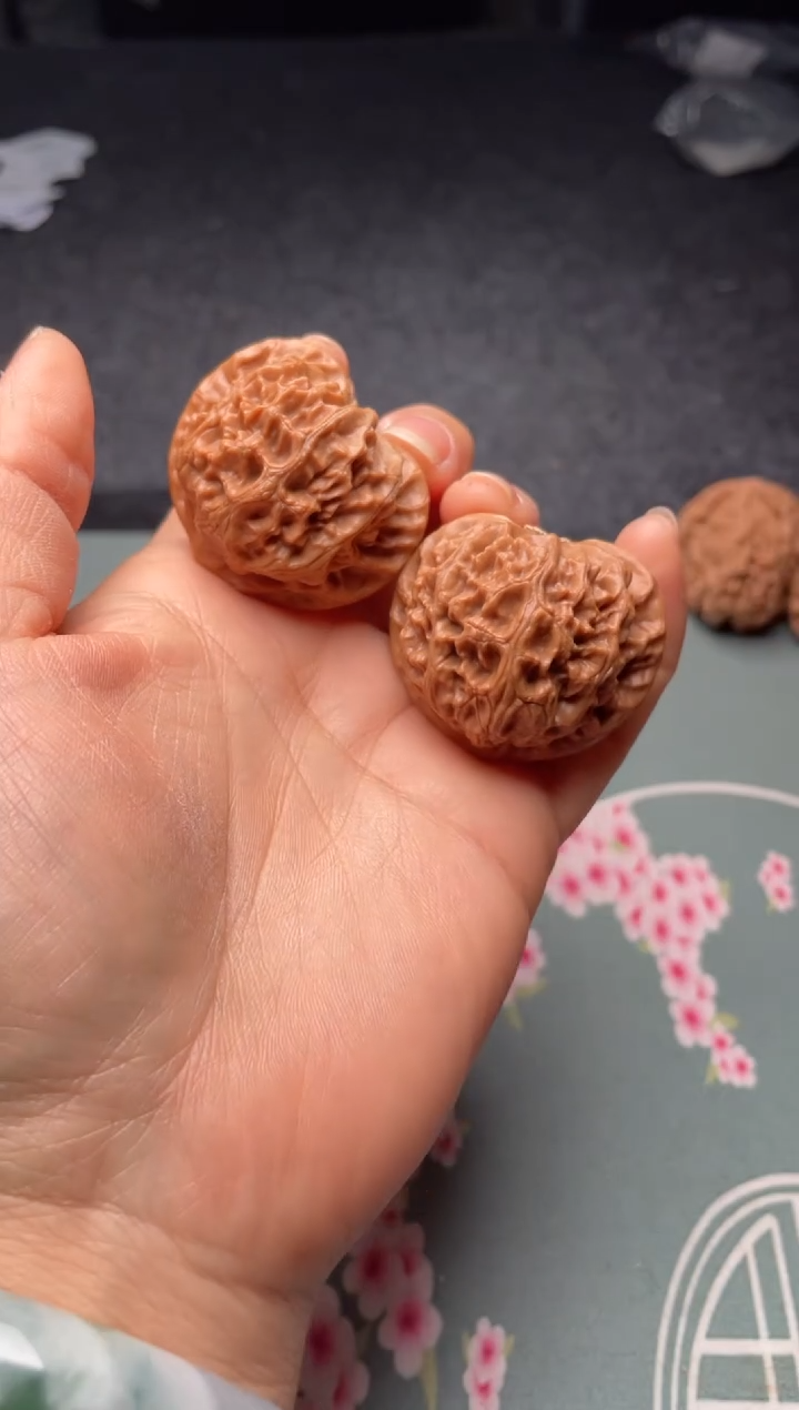 把件文玩核桃w338   宫灯   40