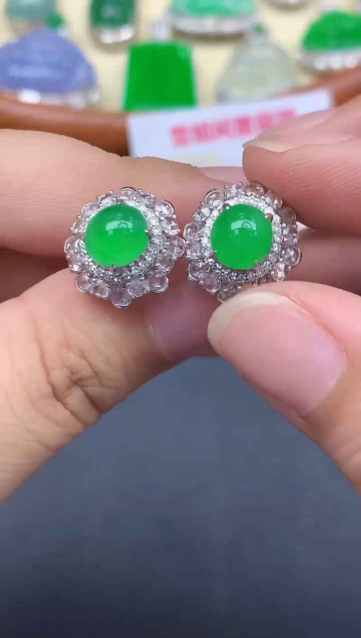 18K金镶嵌翡翠耳饰564-中国好珍宝