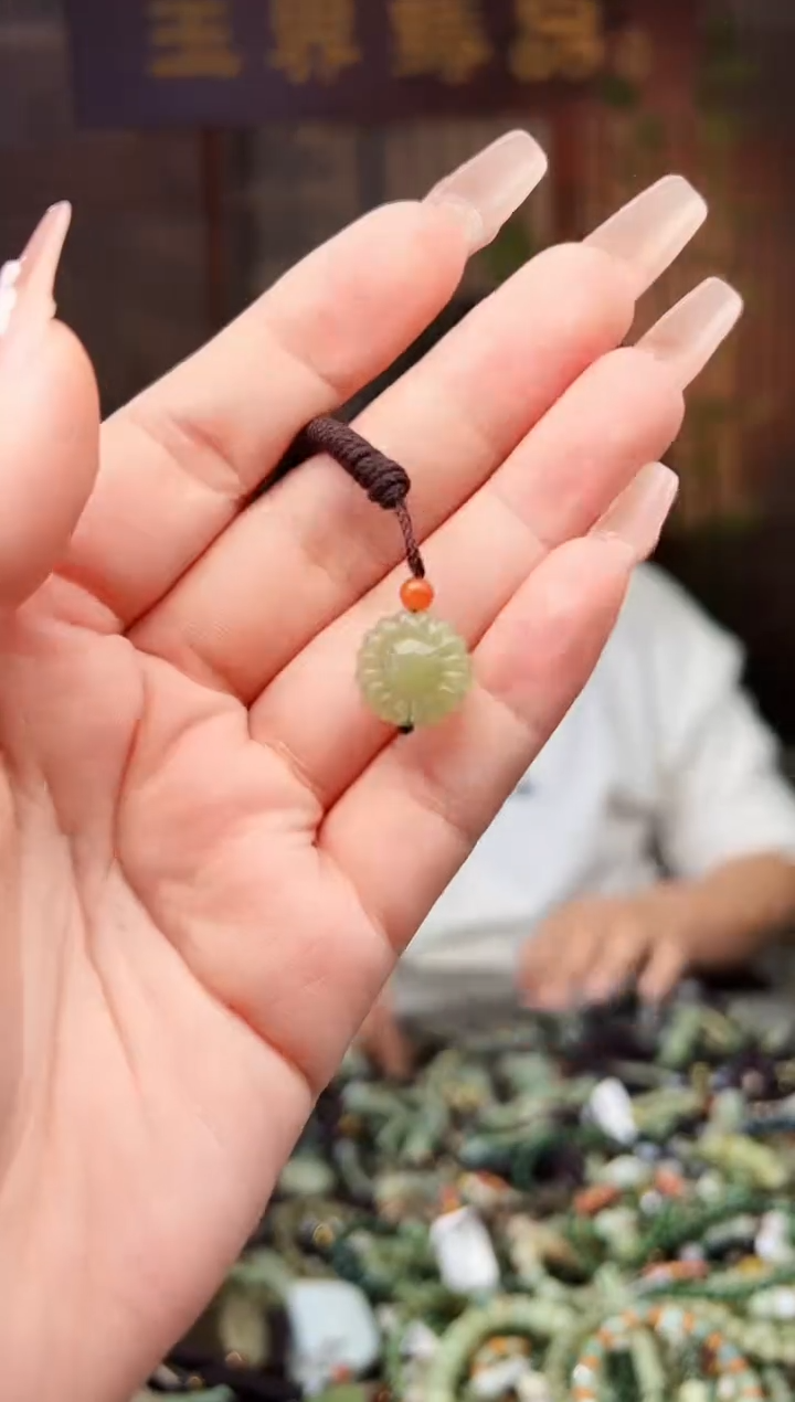 【闪购商品】和田玉颈饰未镶嵌多样性发一