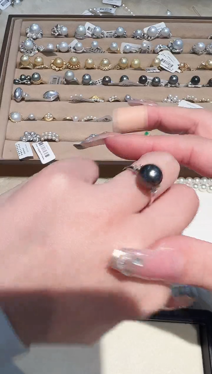 【闪购商品】海水珍珠戒指18K金镶嵌钢琴黑珍珠戒指zzxm
