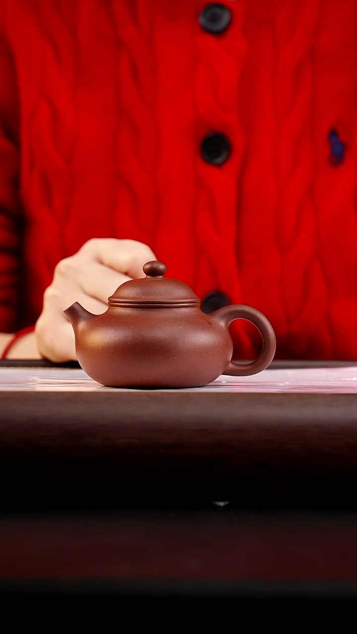 茶壶紫砂老清水泥容天