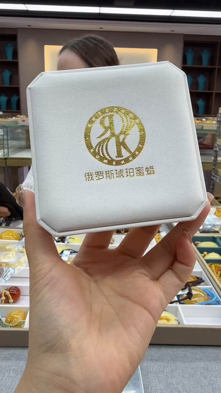 琥珀颈饰未镶嵌270秒拍号 假一罚三 