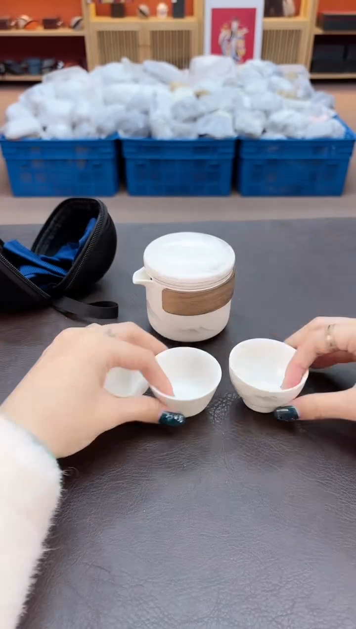 【闪购商品】摆件瓷SC1111111111111