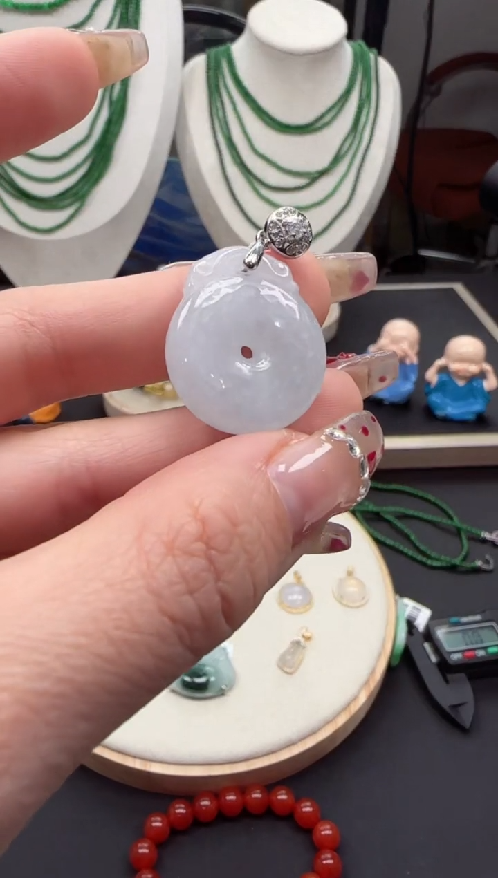 【闪购商品】翡翠颈饰18K金镶嵌42523638563