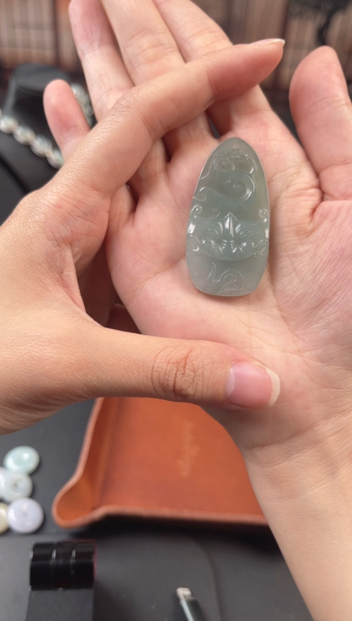 【闪购商品】翡翠吊坠(不含链)未镶嵌翡翠吊坠AXZB031