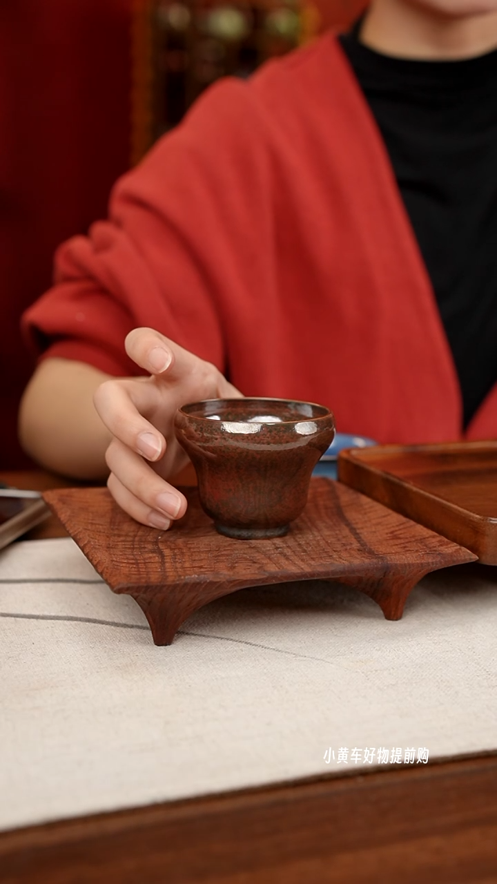 【闪购商品】摆件小师妹-钧瓷-信任