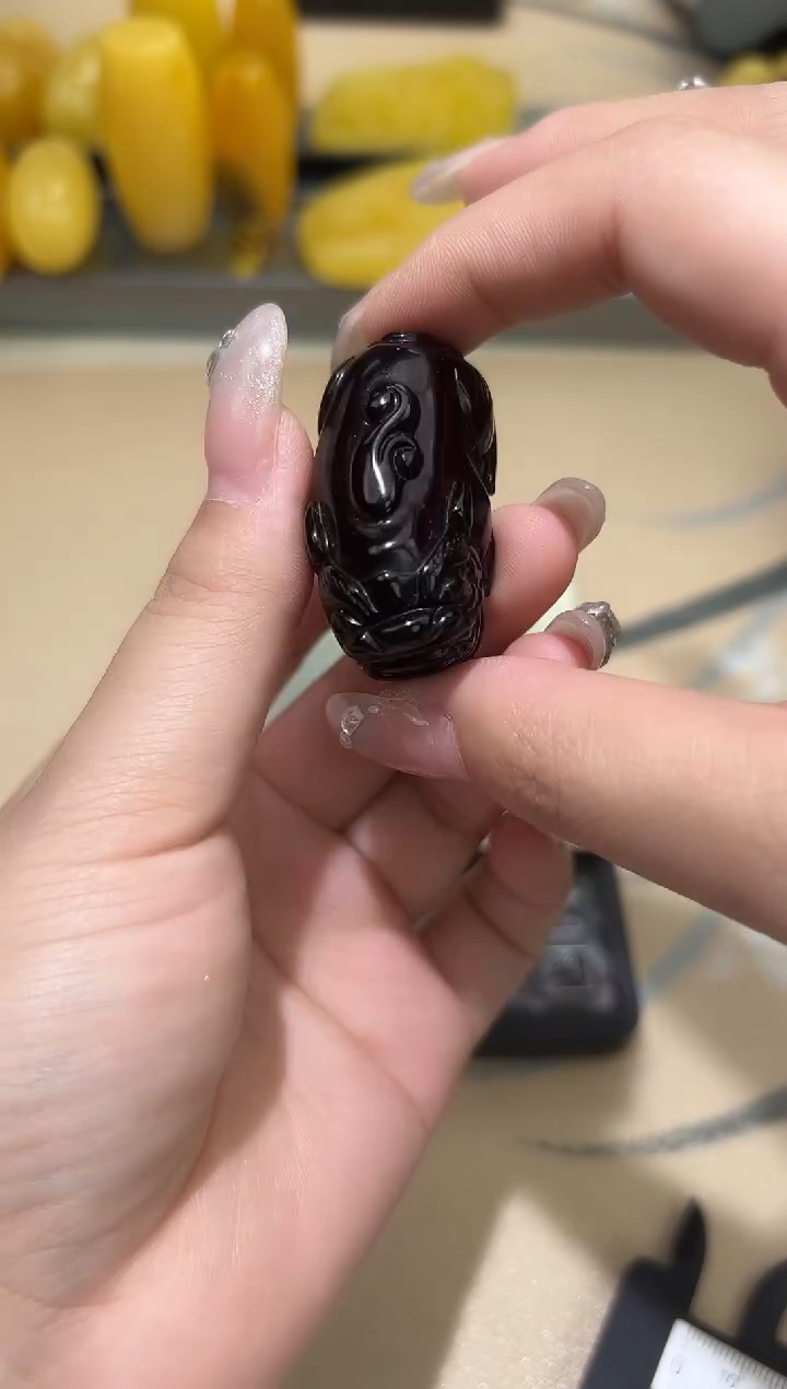 裸石琥珀未镶嵌琥珀蜜蜡吊坠