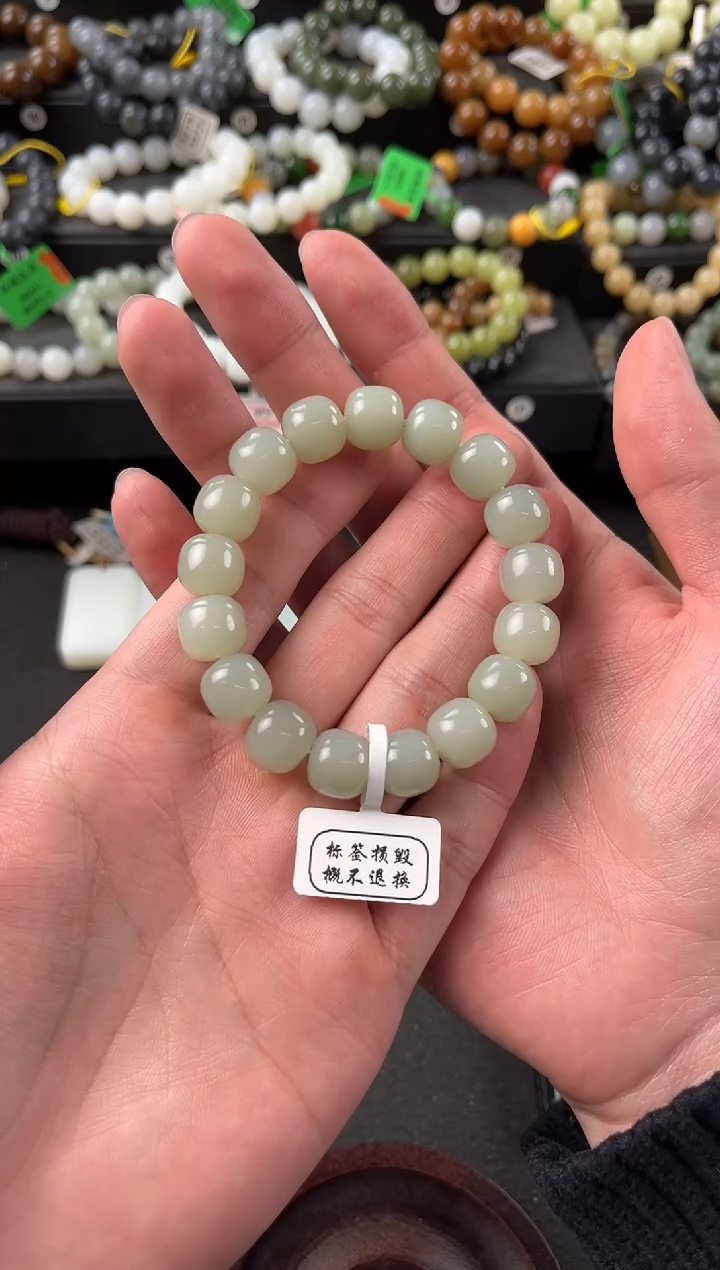 【闪购商品】和田玉手串未镶嵌且末青白老型珠手串卡12mm微色差