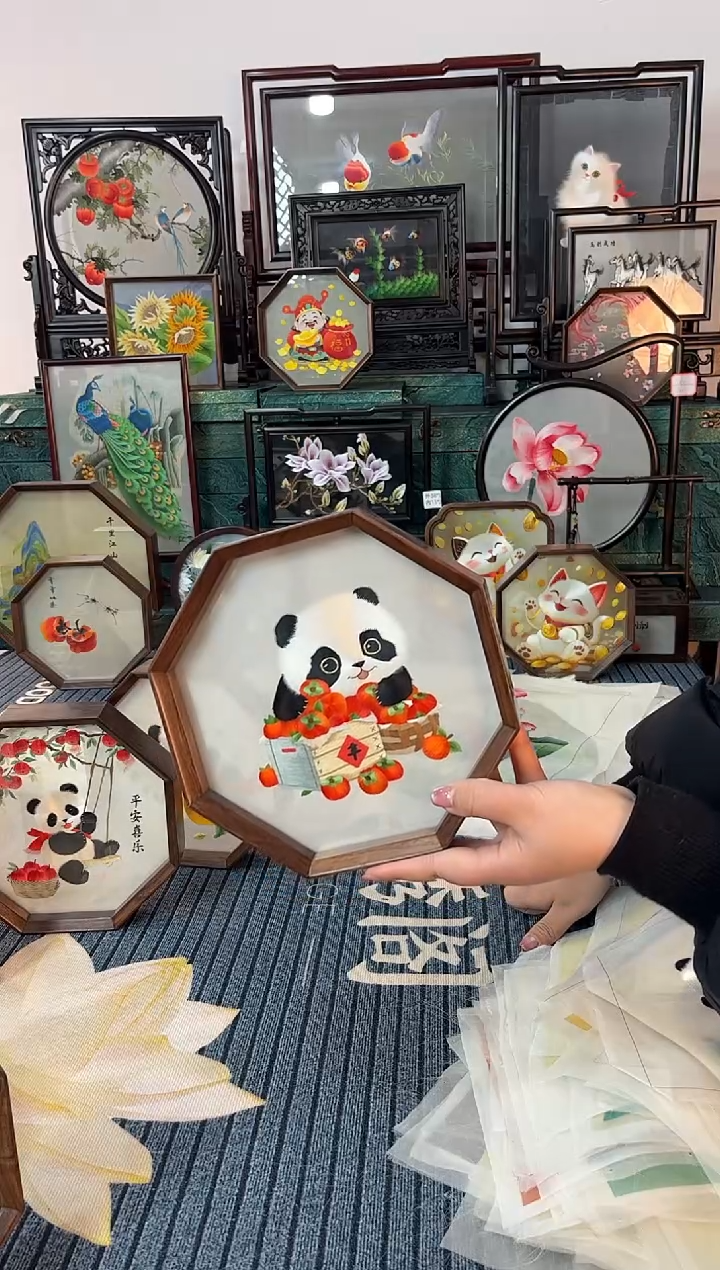 织绣1纯手工刺绣摆件