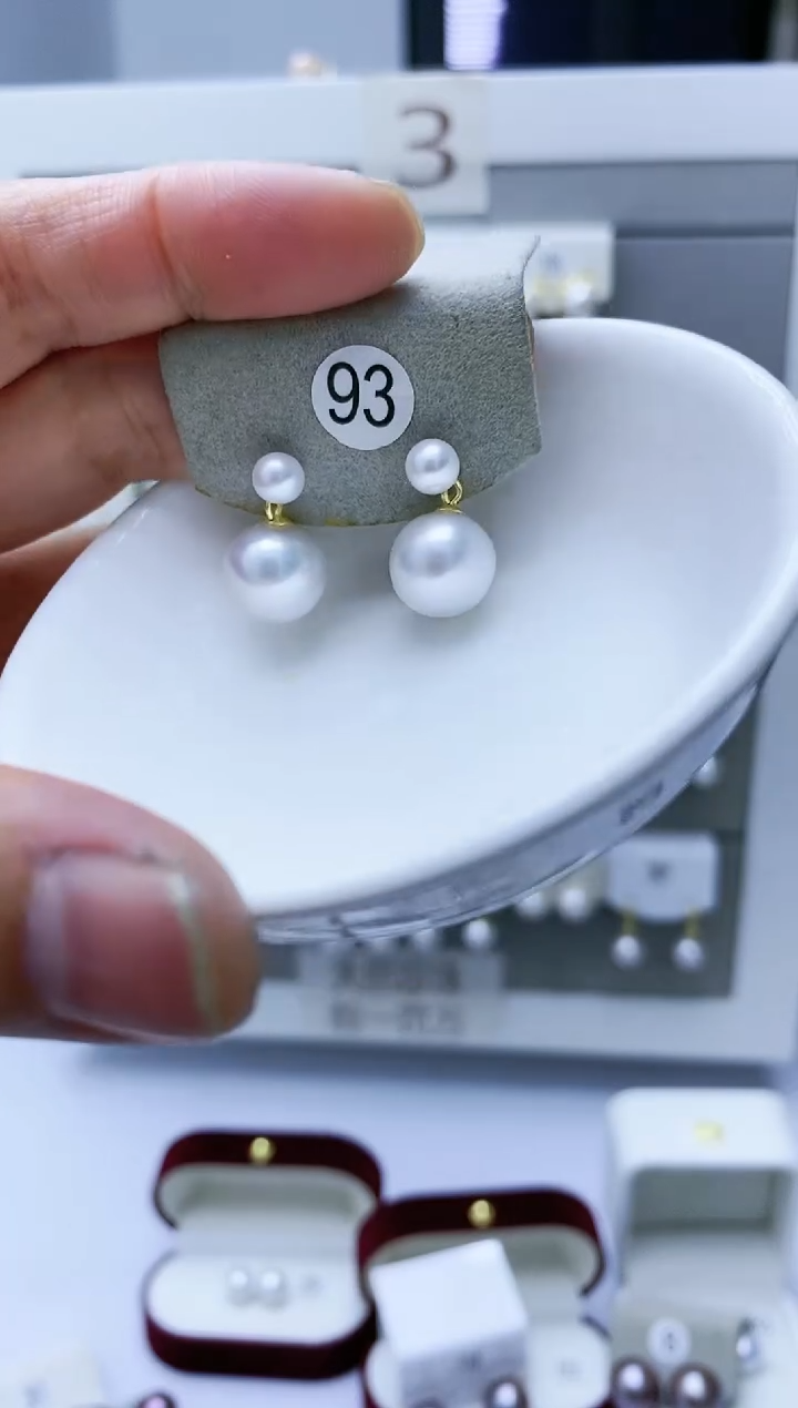 【闪购商品】淡水珍珠耳饰银S925镶嵌93