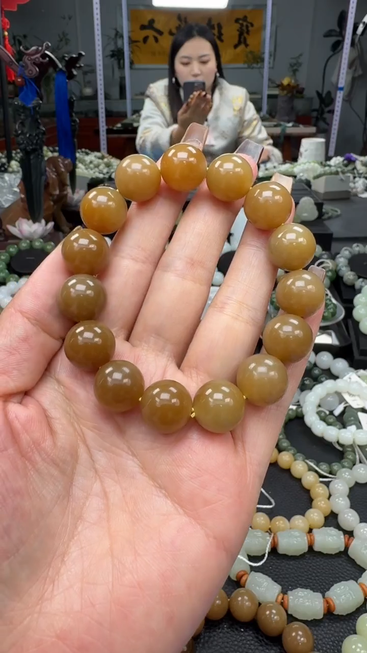 未镶嵌手串和田玉新疆且末金山红糖卡14
