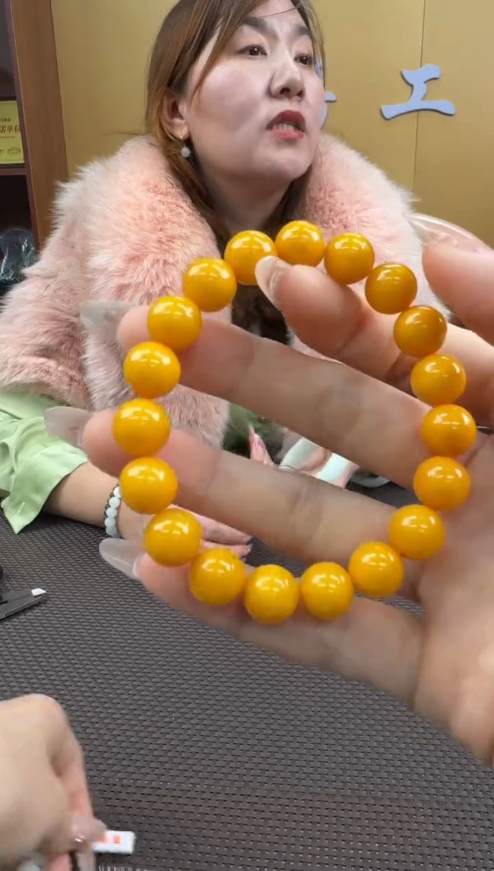 【闪购商品】琥珀裸石未镶嵌9-10多样性，发一