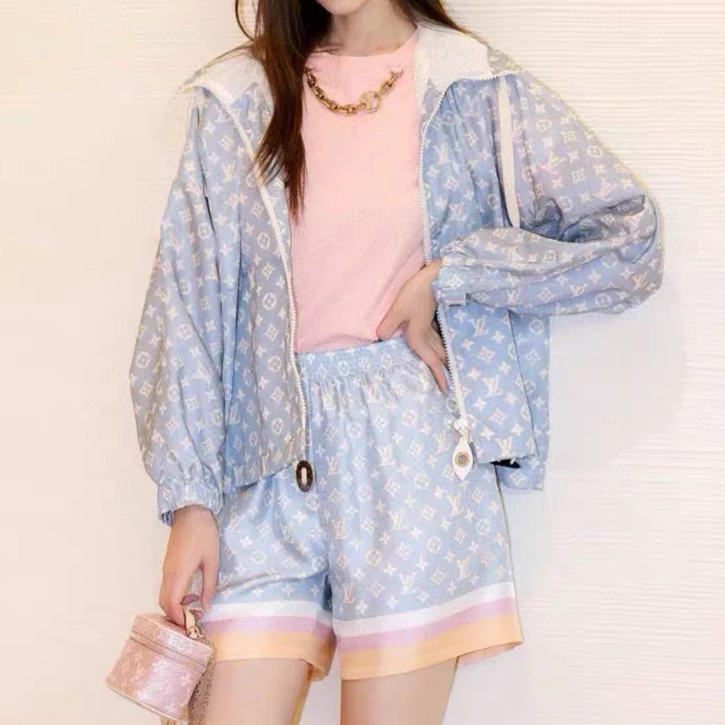 未使用 LouisVuitton/路易威登 LV女士蓝色老花休闲短裤155917