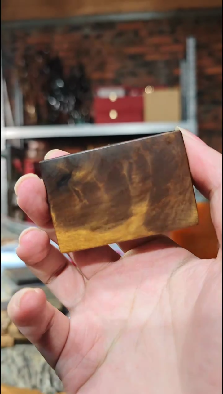 金丝楠无事牌手把件