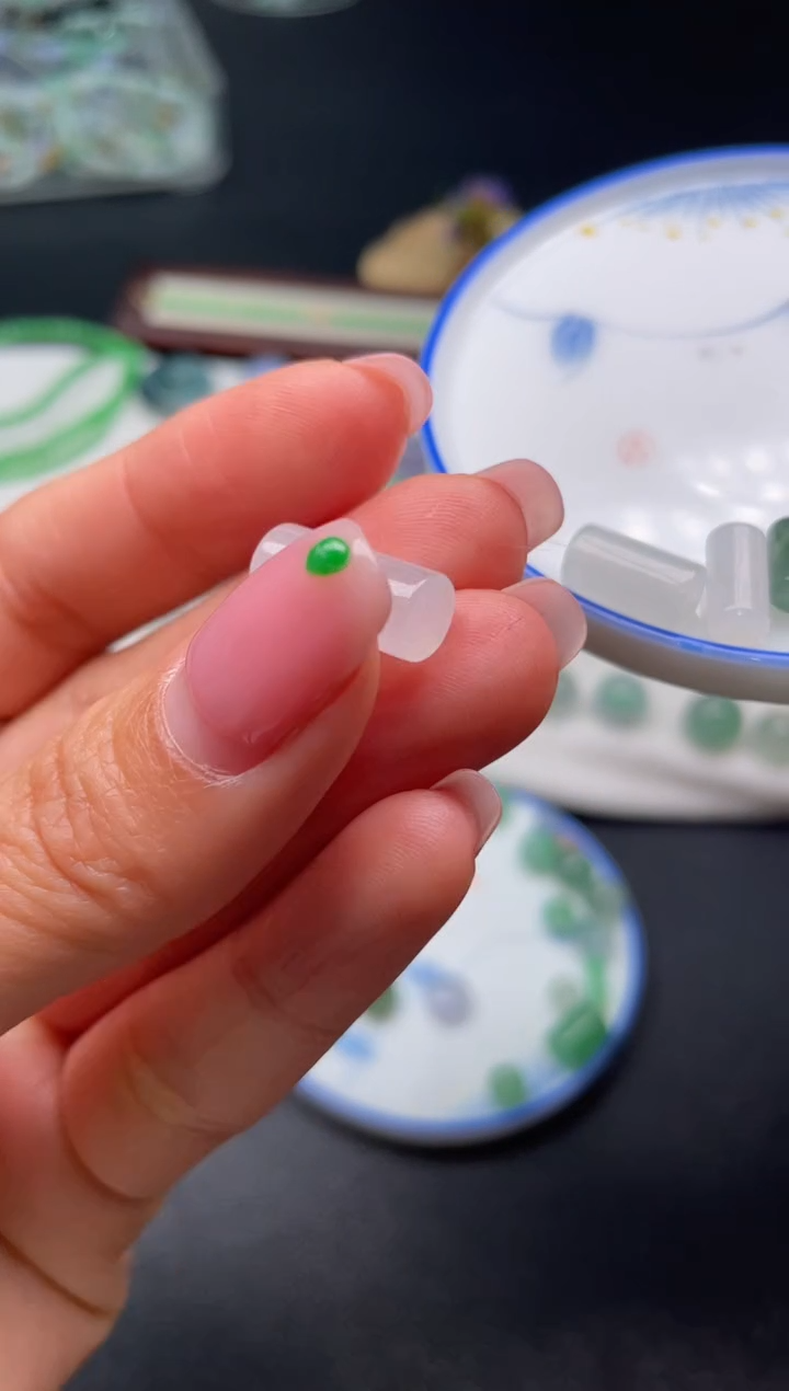 【闪购商品】定制翡翠未镶嵌啊A156