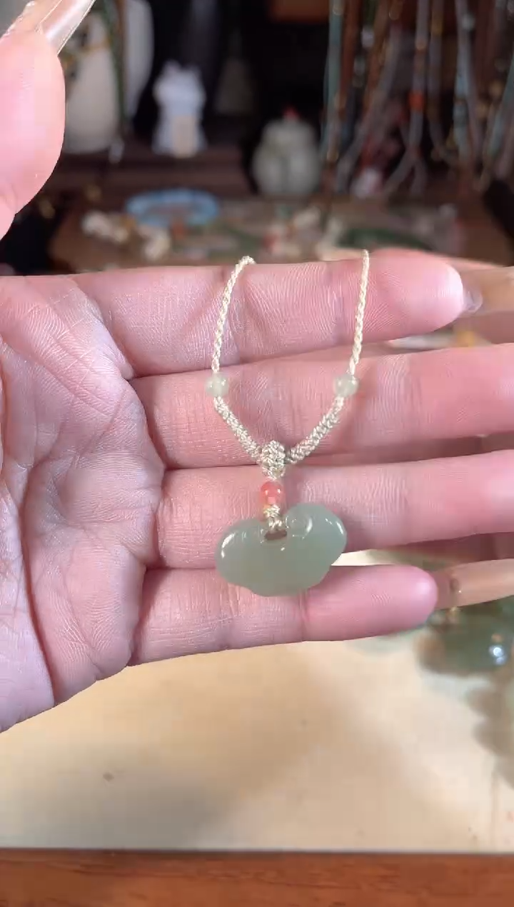 【闪购商品】和田玉项链未镶嵌多样性发货其一