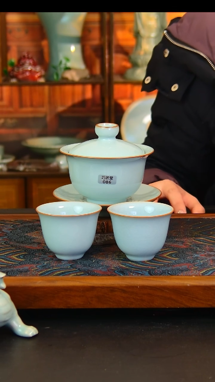 瓷片全手工大元宝盖碗，不完美