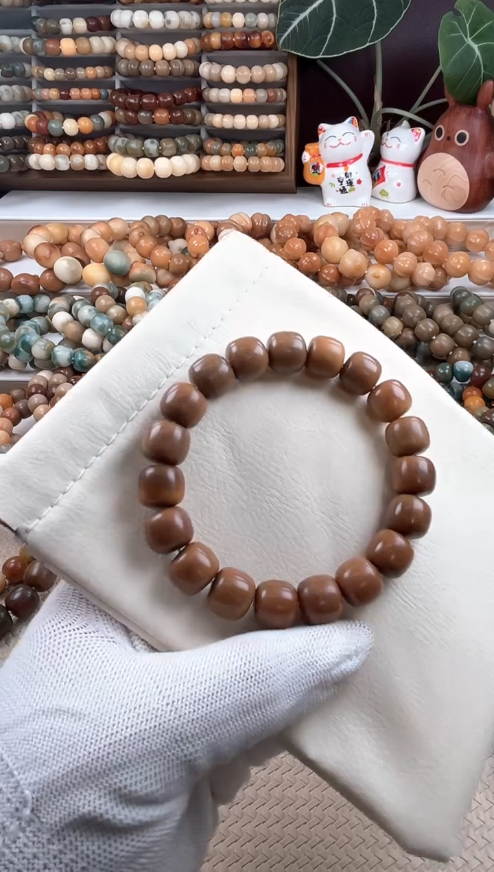 【闪购商品】菩提根/象牙果吊坠d52卡13