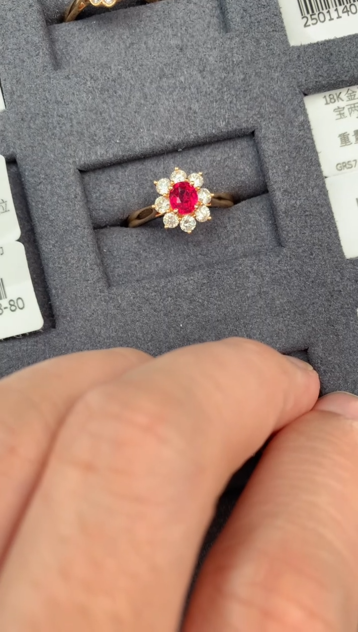【闪购商品】红宝石戒指18K金镶嵌73分红宝石戒指