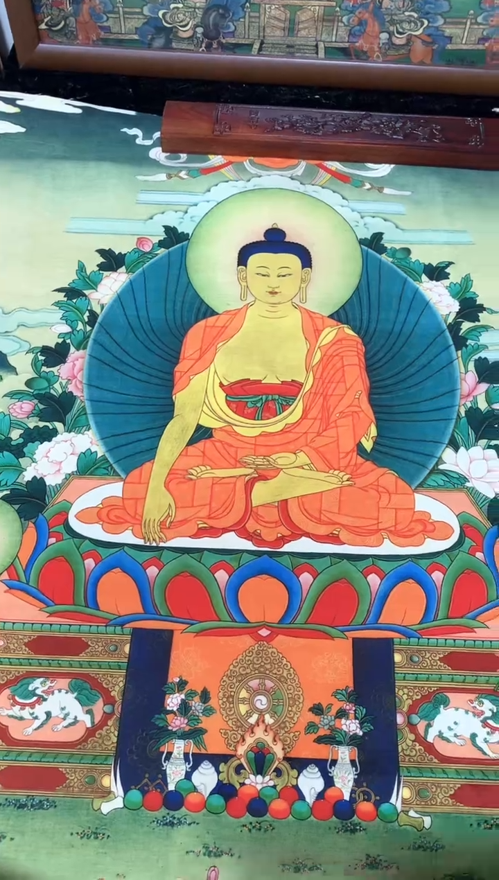 卷轴画081释迦摩尼佛