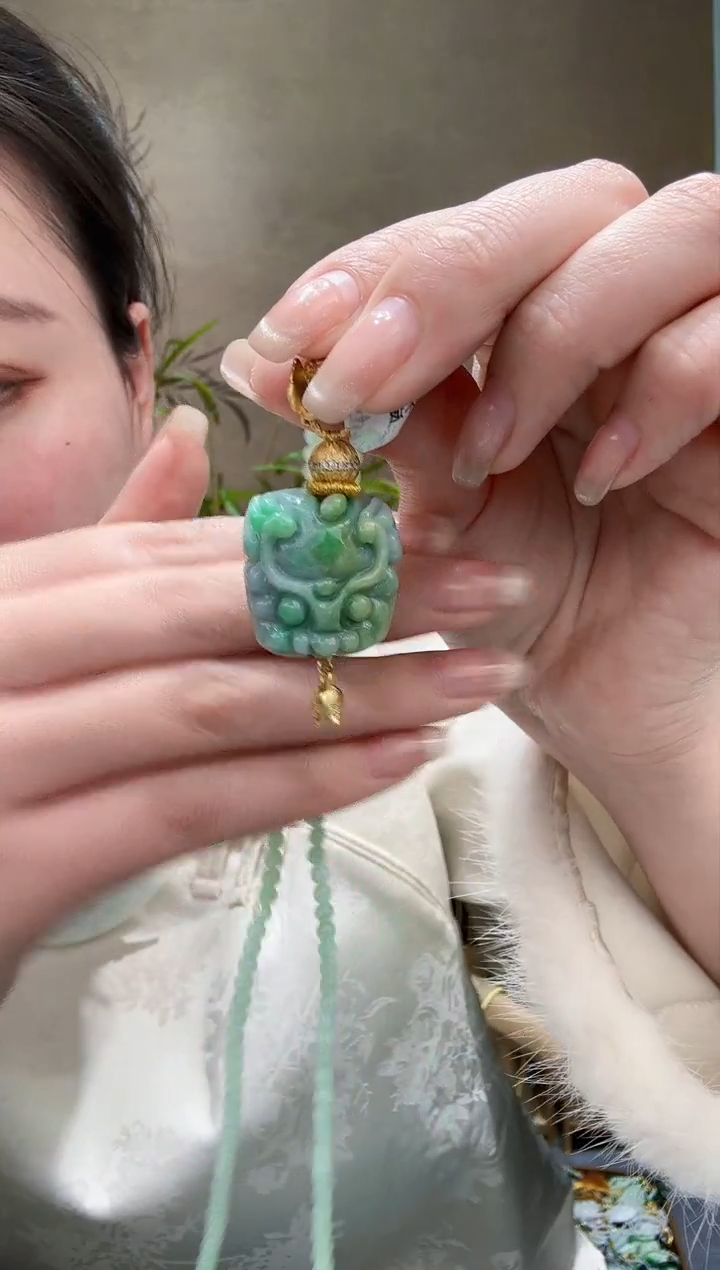 【闪购商品】翡翠颈饰未镶嵌吊坠