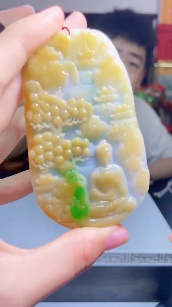 【闪购商品】翡翠吊坠(不含链)未镶嵌S85
