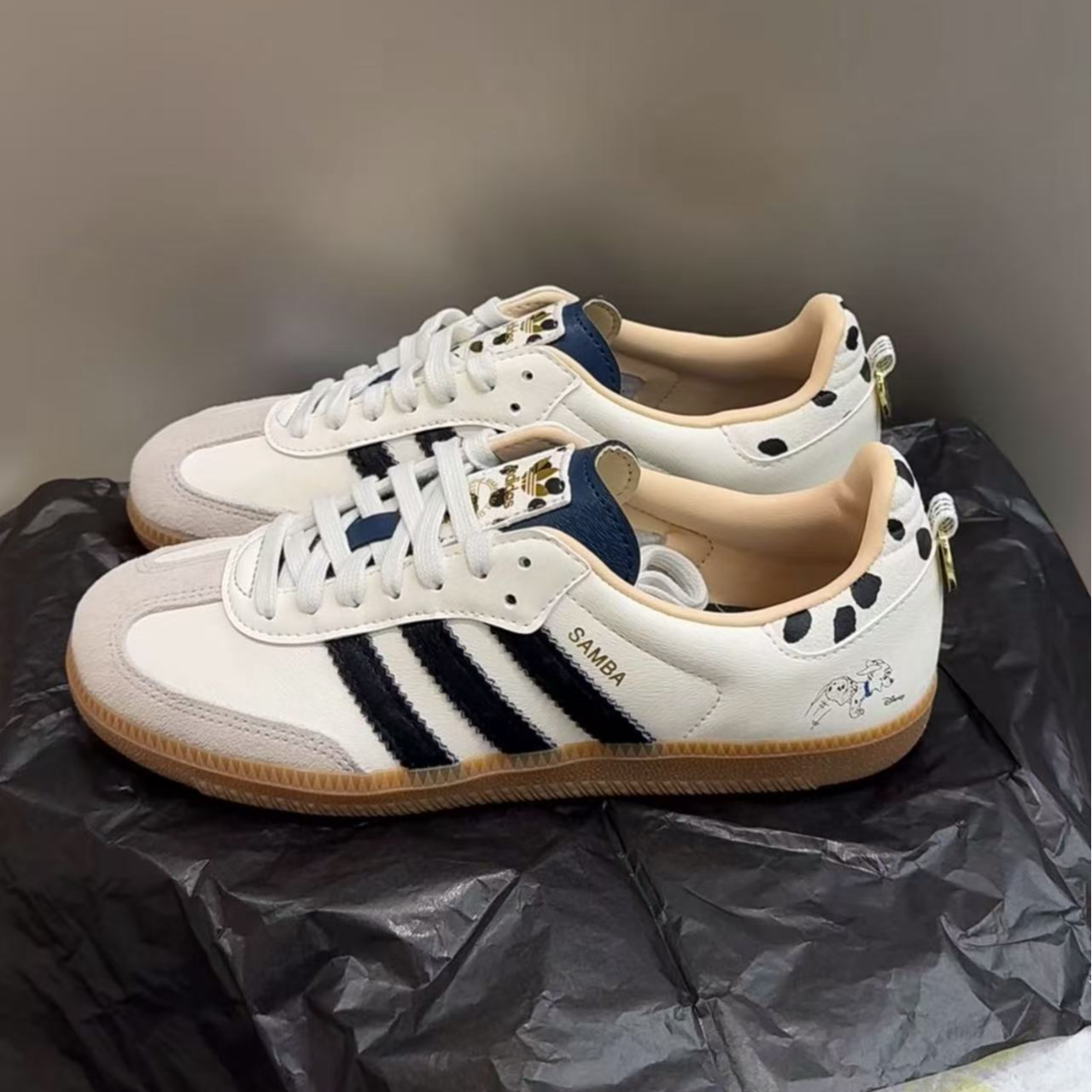 adidas 迪士尼101斑点狗联名款经典运动鞋小白鞋「T头鞋」KJ5990