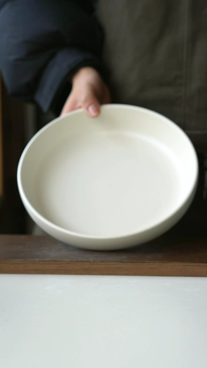 【闪购商品】陶瓷tt美国深盘20cm@4-2@