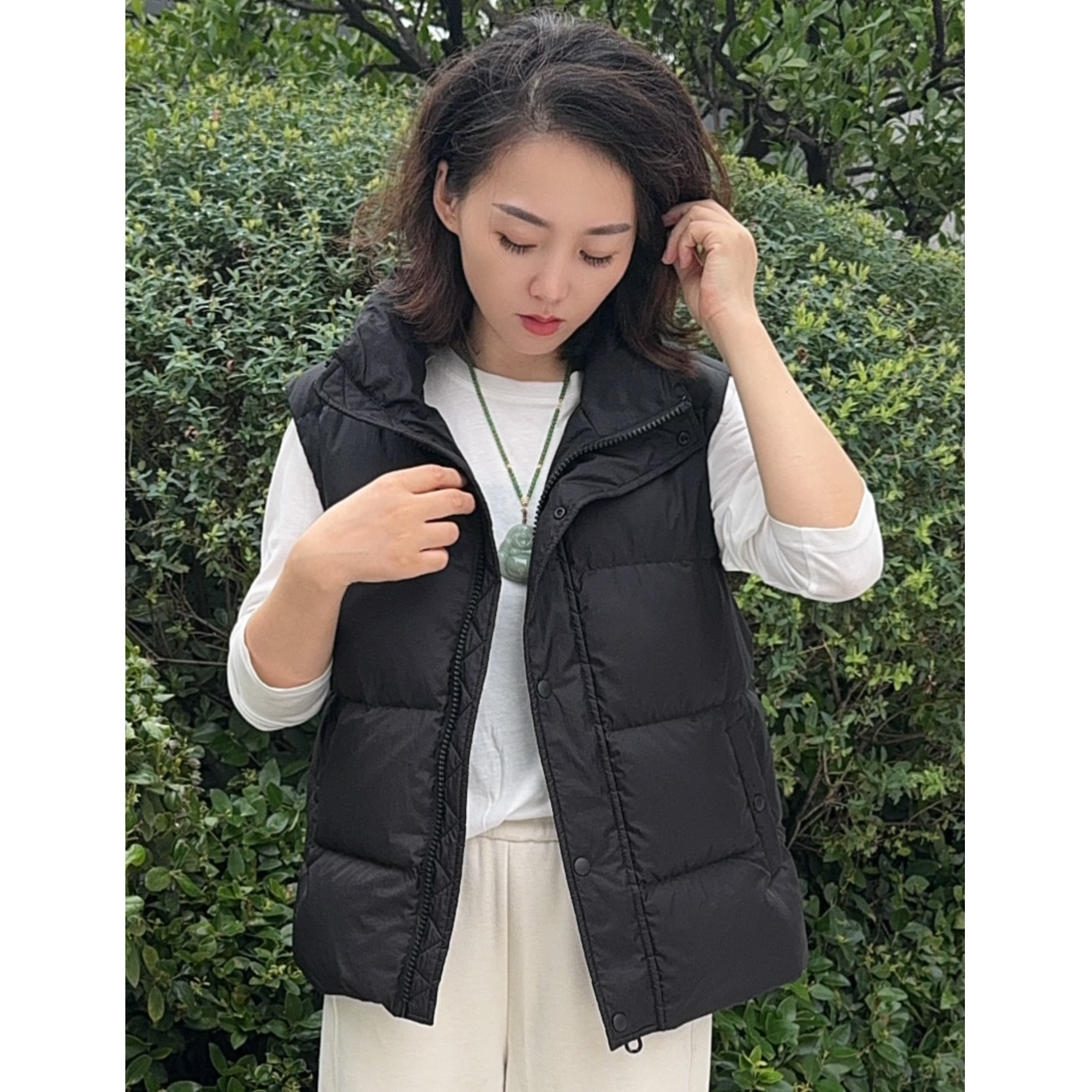 新款加绒加厚白鹅绒立领爆款正品冬季短款保暖马甲女装羽绒服时尚