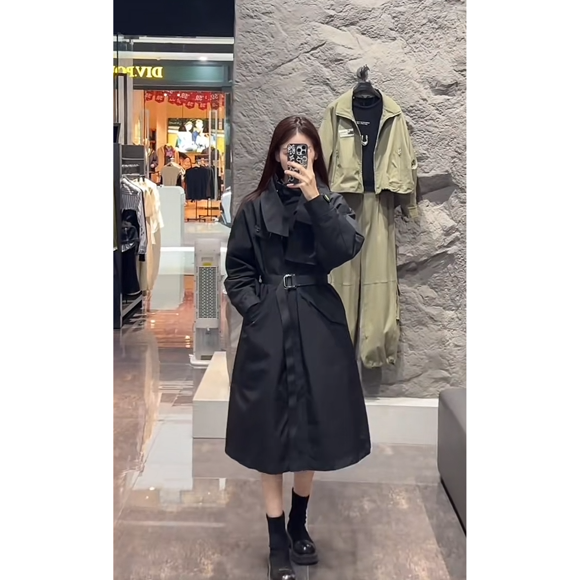 sdeer圣迪奥女装高领连帽撞色字母收腰两件套长款羽绒服S21482490