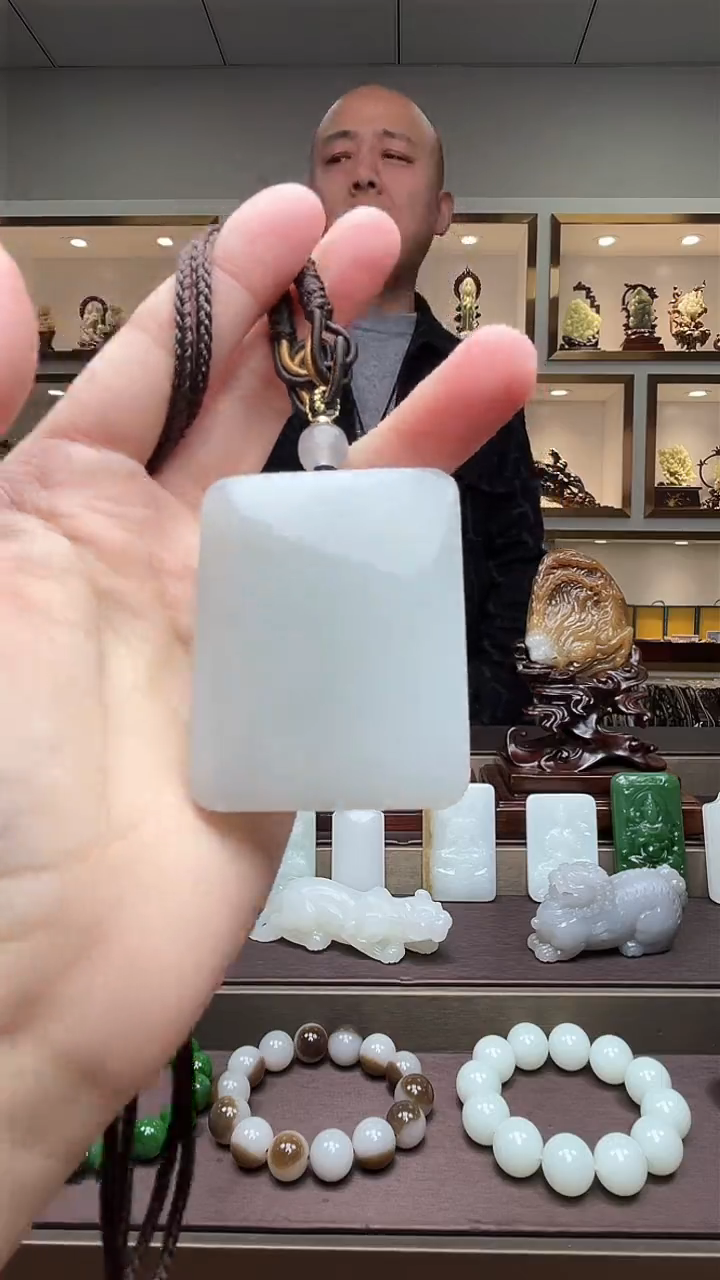 【闪购商品】和田玉挂件未镶嵌苏