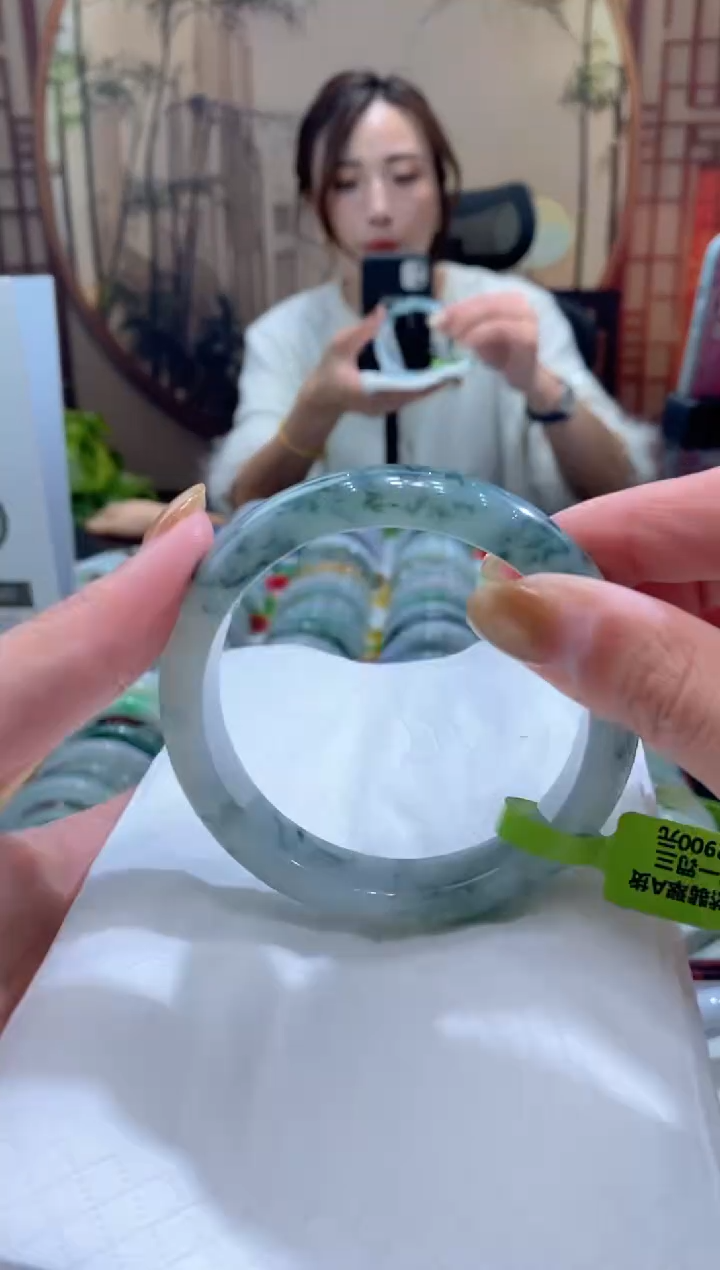 未镶嵌手镯翡翠000083458