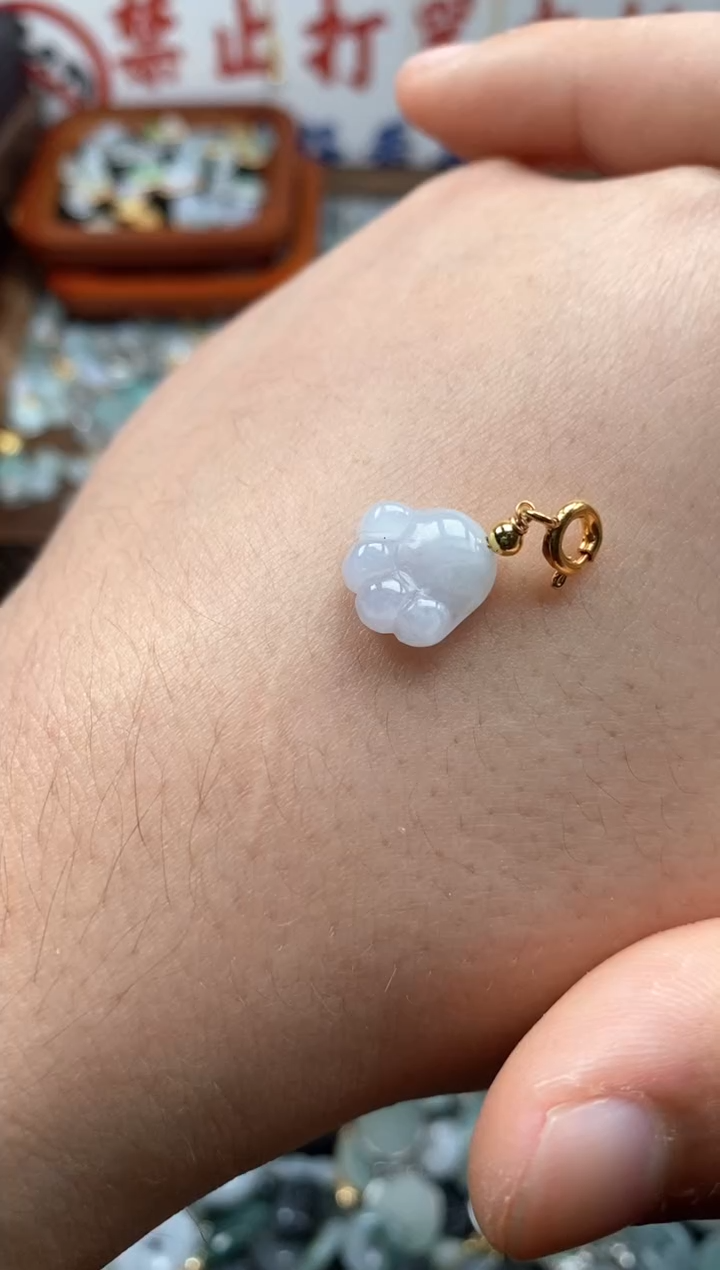 【闪购商品】翡翠颈饰未镶嵌哥哥