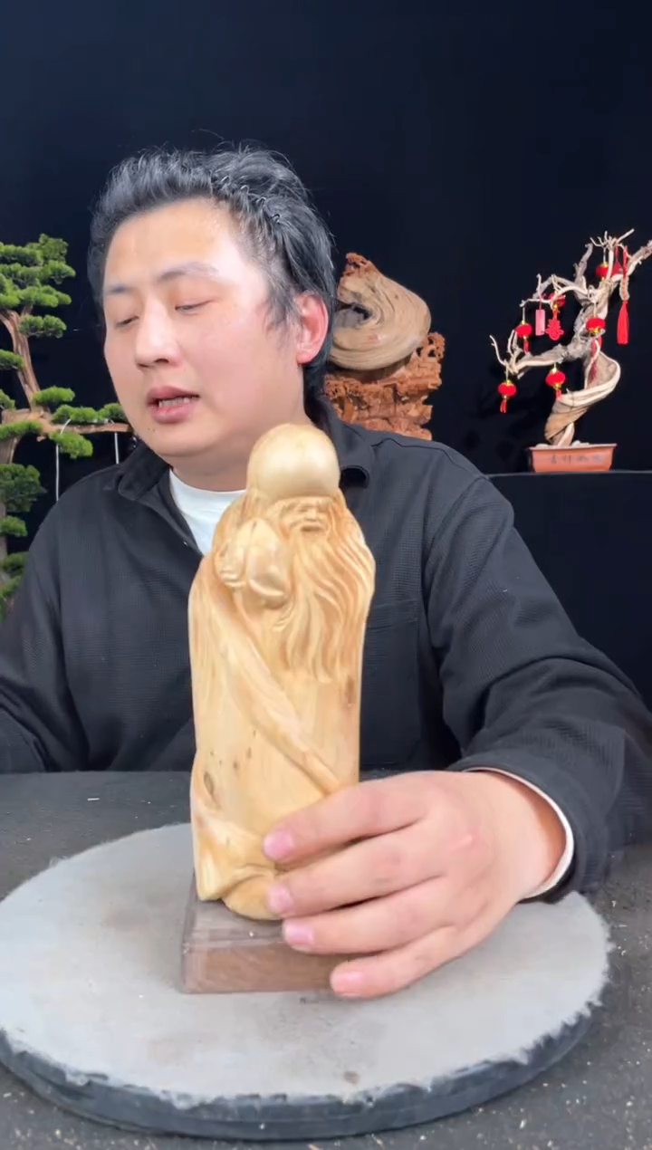 【闪购商品】柏木（崖柏）其他手工摆件,先抢先得!