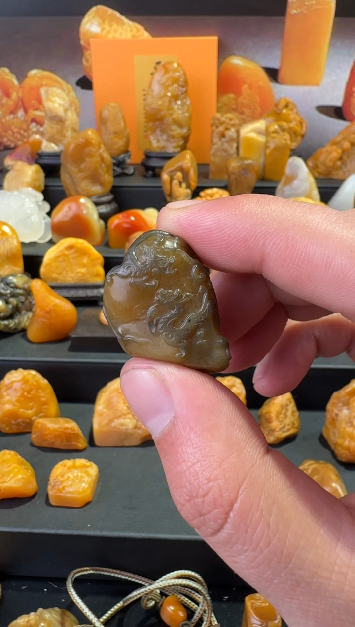 【闪购商品】田黄石半知田黄直播间