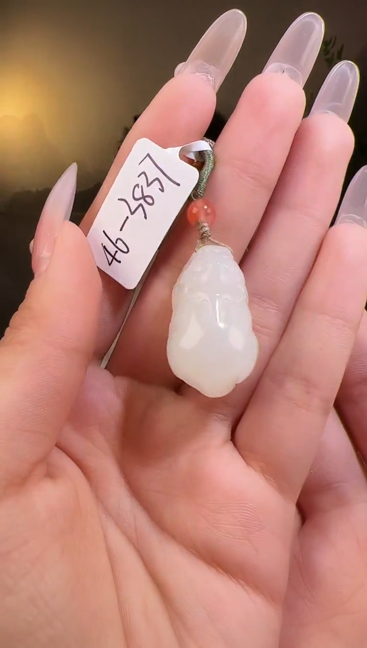 【闪购商品】和田玉颈饰未镶嵌貔貅3837