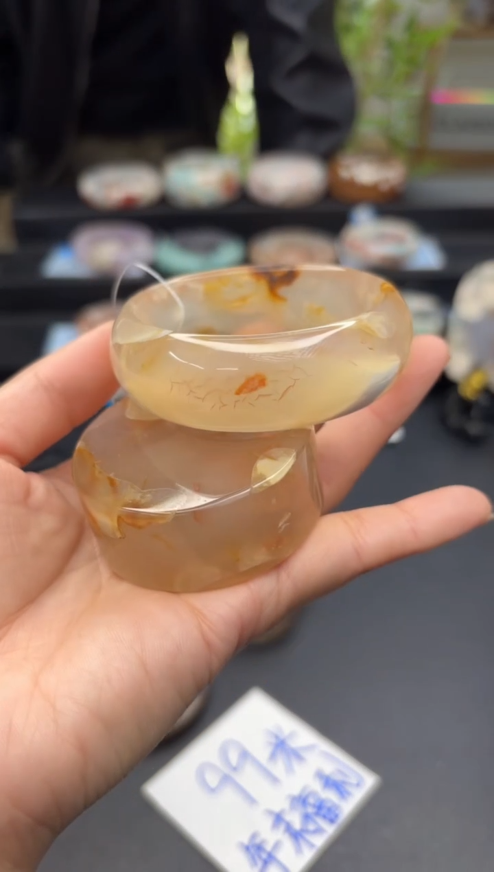 【闪购商品】石英质玉手镯未镶嵌C818(54圈赠送镯心)