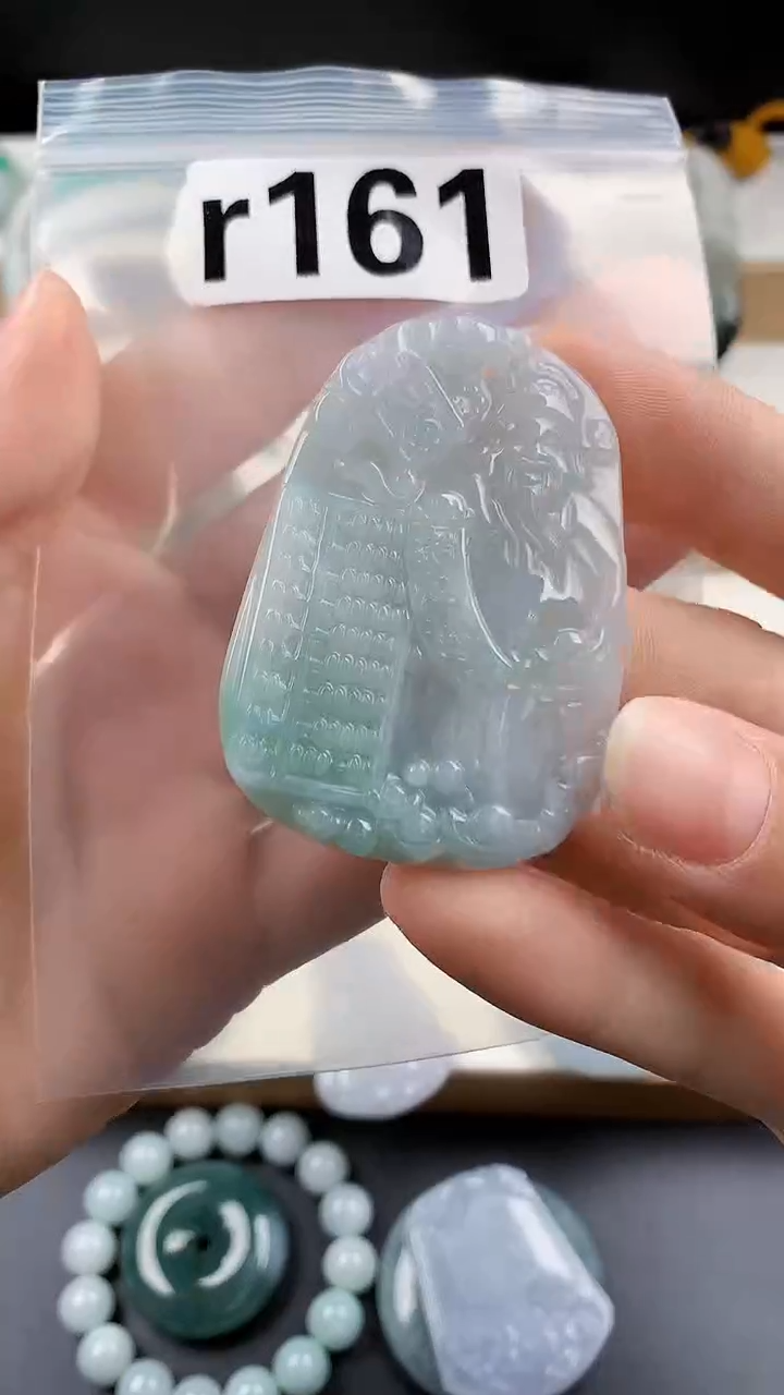 颈饰未镶嵌翡翠天然翡翠吊坠挂件