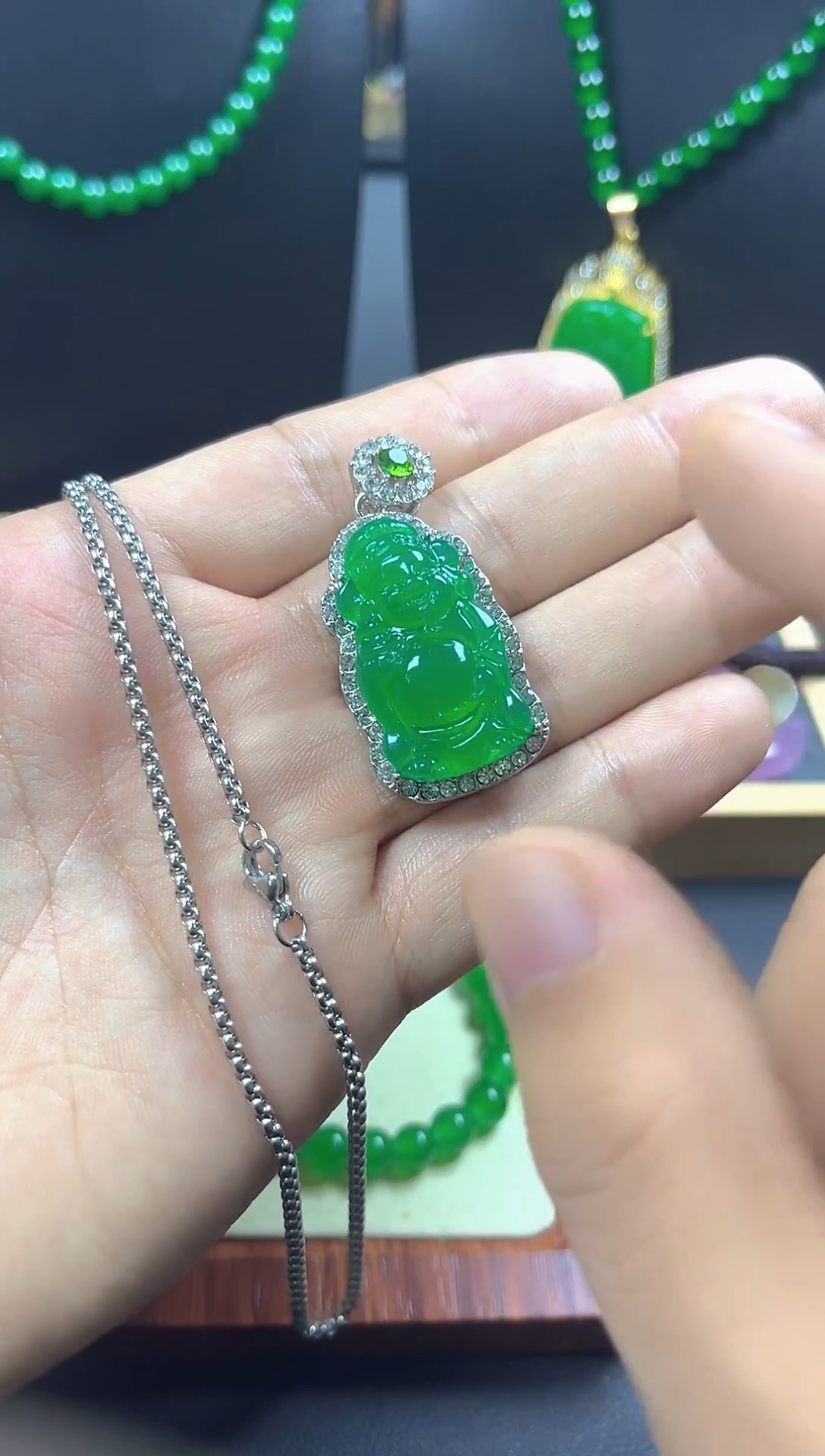 吊坠(赠链)银S925镀金镶嵌翡翠财神