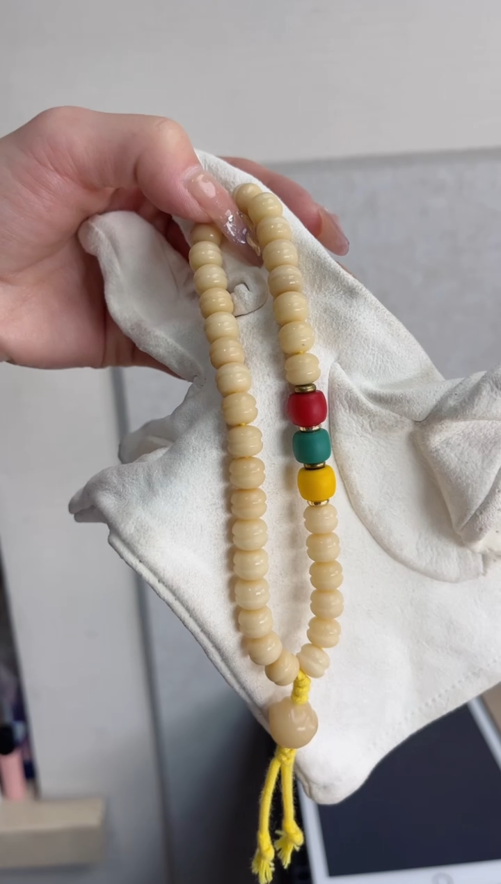 【闪购商品】菩提根/象牙果手串e92三顶干磨凹堡8*9mm