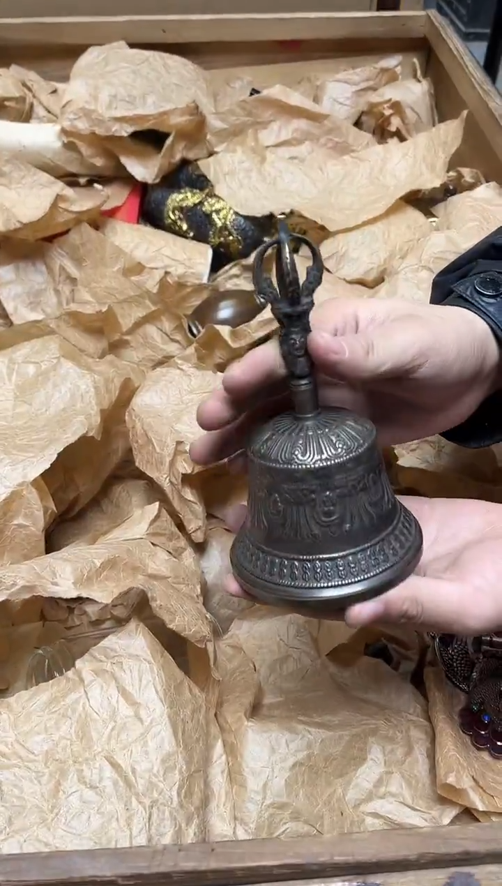 八号甄选八号甄选