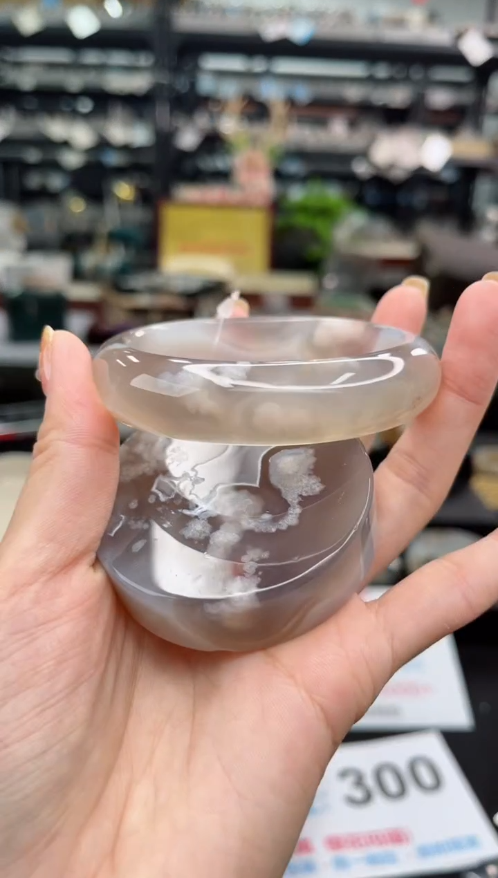 【闪购商品】石英质玉手镯未镶嵌59圈口（赠品镯心）3571332