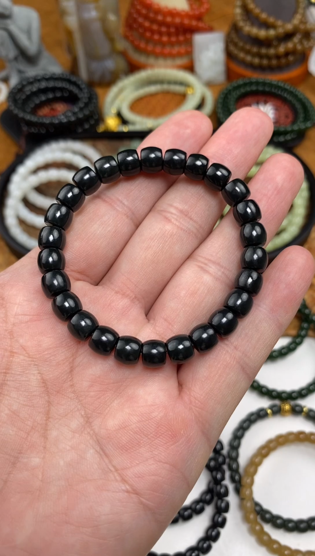 颈饰未镶嵌和田玉手串