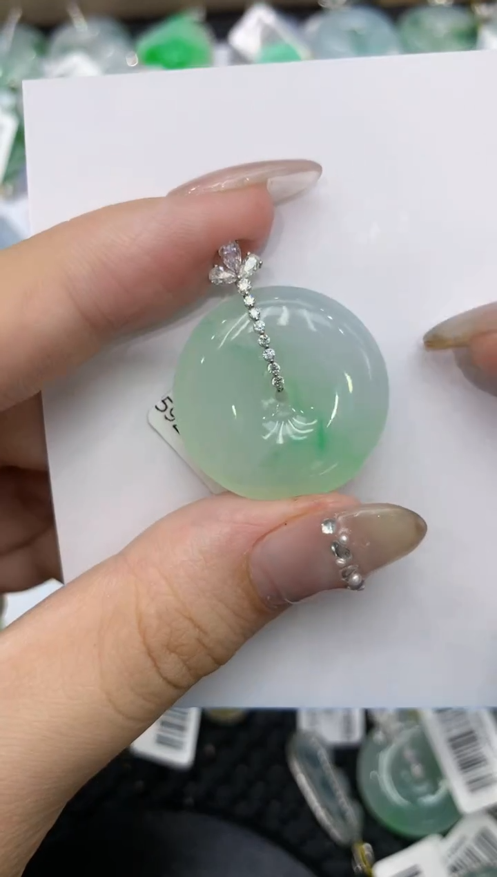 【闪购商品】翡翠颈饰18K金镶嵌222222222