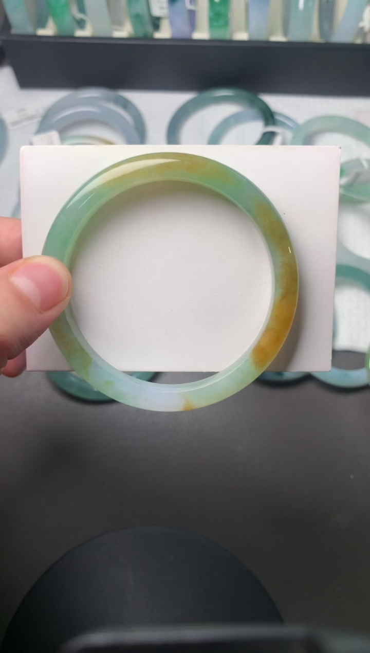 【闪购商品】翡翠手镯未镶嵌58.4*8.8*7.4