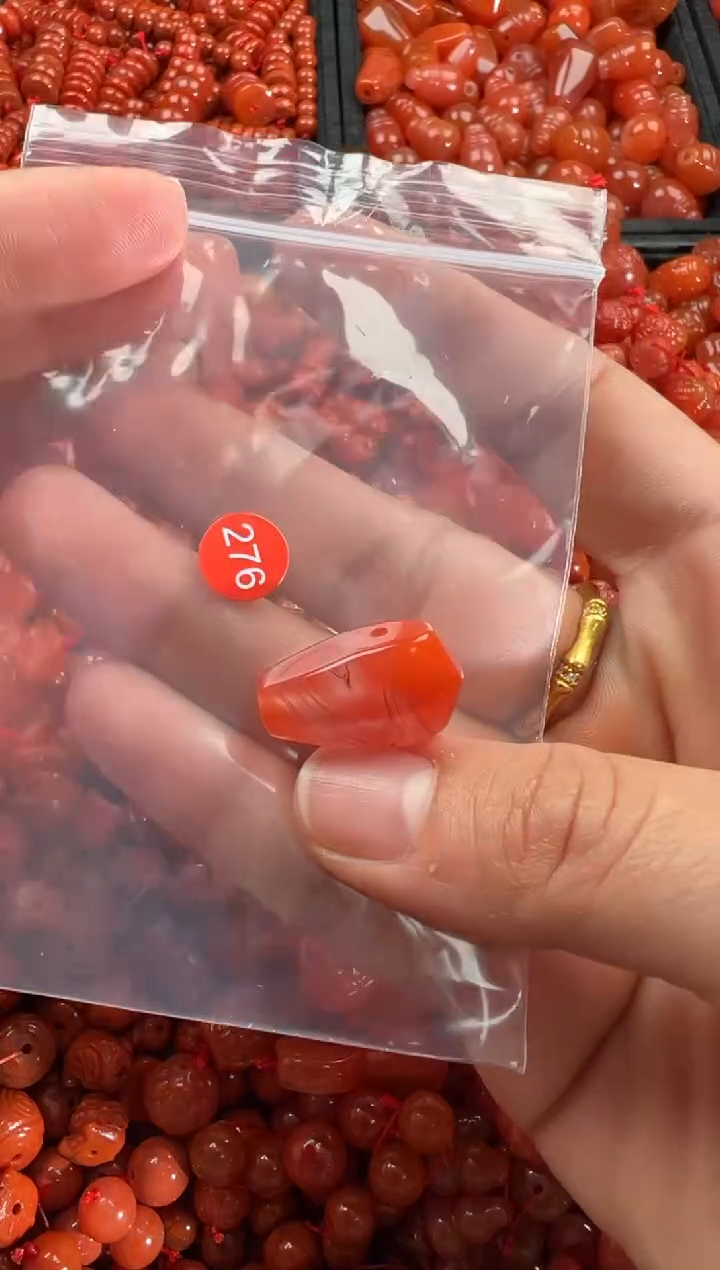 【闪购商品】南红玛瑙颈饰未镶嵌1