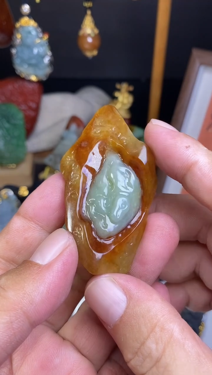 未镶嵌定制翡翠君*翡翠